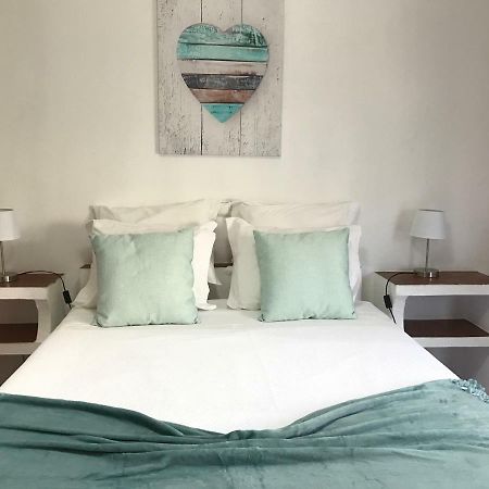Breezy Nest By Ithouse Apartment อัลบูเฟรา ภายนอก รูปภาพ